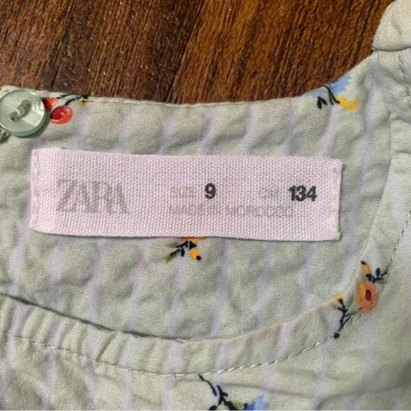 Size 9 Girls Zara dress. Worn once. - Picture 2 of 2